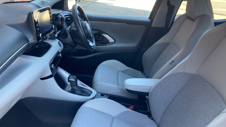 Toyota Yaris 1.5 Hybrid Excel 5dr CVT Hybrid Hatchback